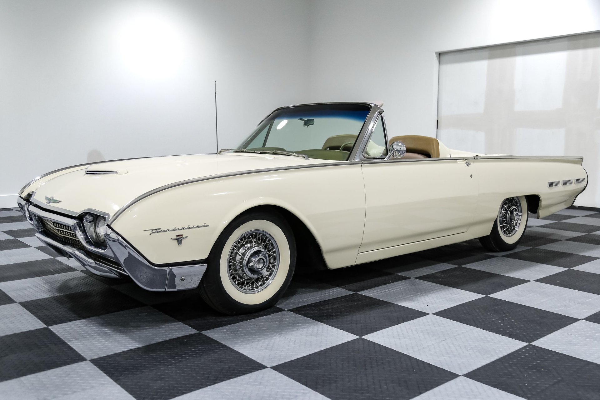 1962-ford-thunderbird-fmzxnjcg